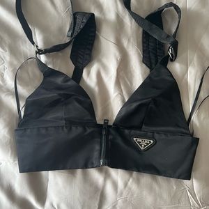 PRADA BRA TOP SZ 34/S NWOT